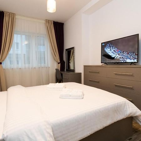Yan Apartment - Near Mall & Free Private Parking Braszów Zewnętrze zdjęcie
