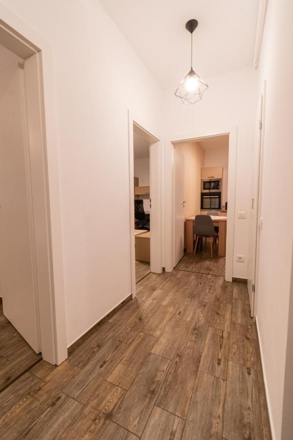Yan Apartment - Near Mall & Free Private Parking Braszów Zewnętrze zdjęcie