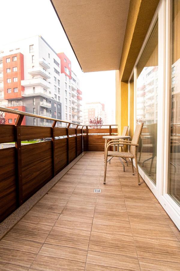 Yan Apartment - Near Mall & Free Private Parking Braszów Zewnętrze zdjęcie